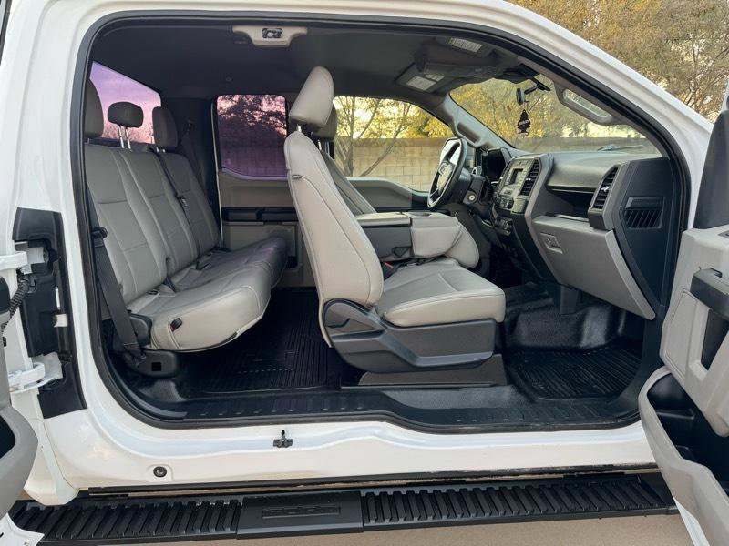 Used 2022 Ford F250 XL w/ Power Equipment Group image 21