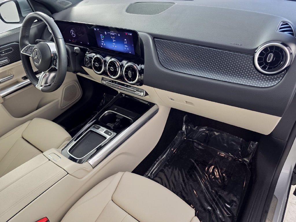 Certified 2026 Mercedes-Benz GLA 250 image 29
