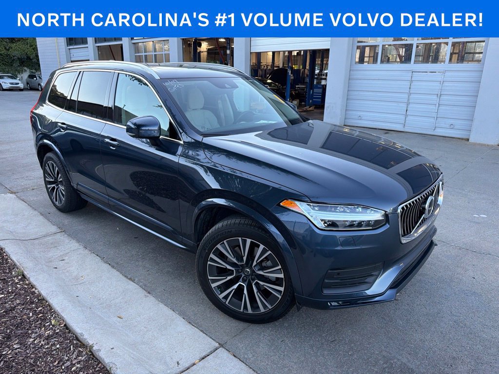 Used 2022 Volvo XC90 T6 Momentum w/ Climate Package