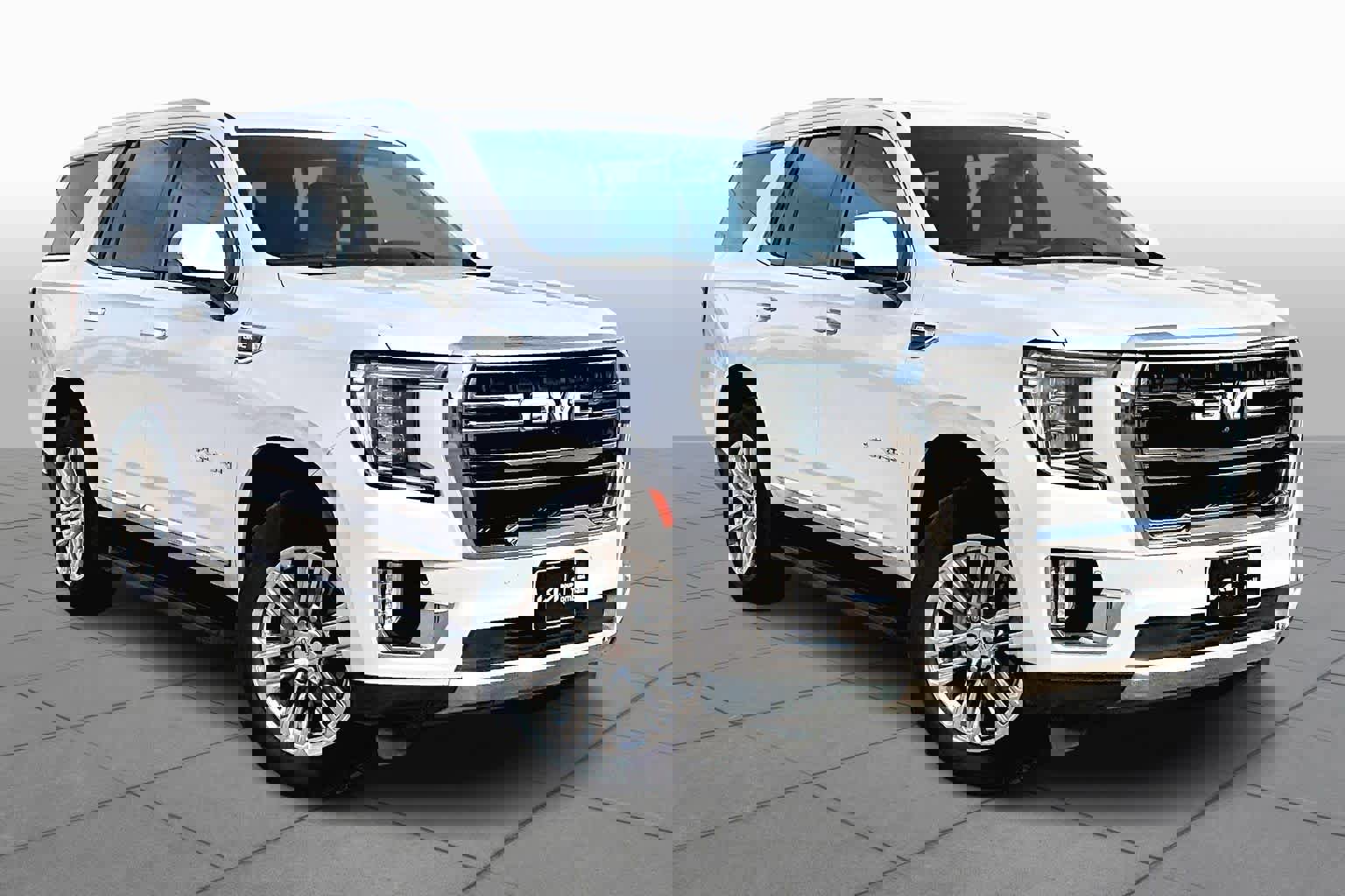 Used 2022 GMC Yukon SLT w/ SLT Premium Package image 3