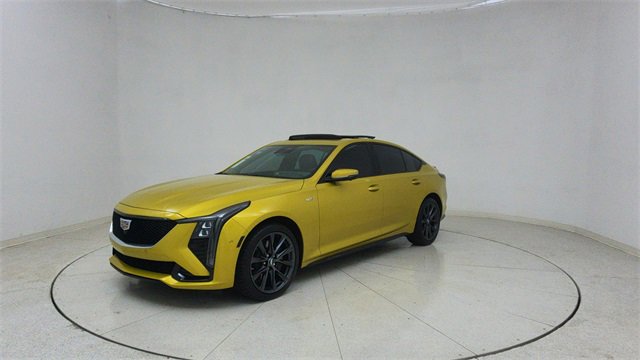 Used 2025 Cadillac CT5 V w/ Technology Package image 65