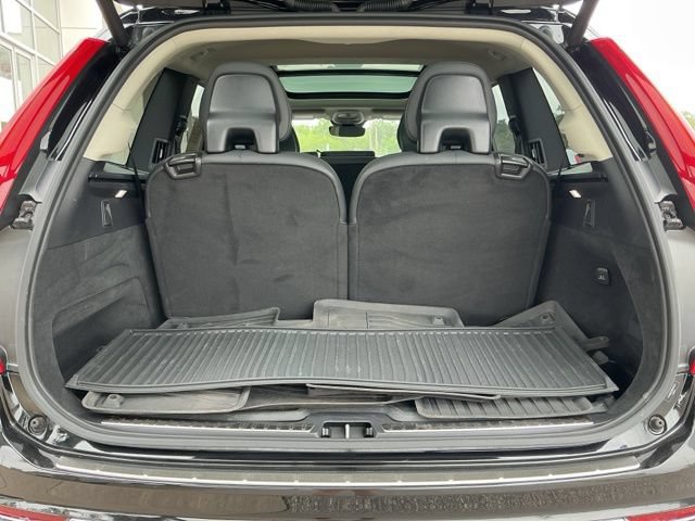Certified 2024 Volvo XC90 T8 Plus w/ Protection Package Premier AWD/4WD image 11