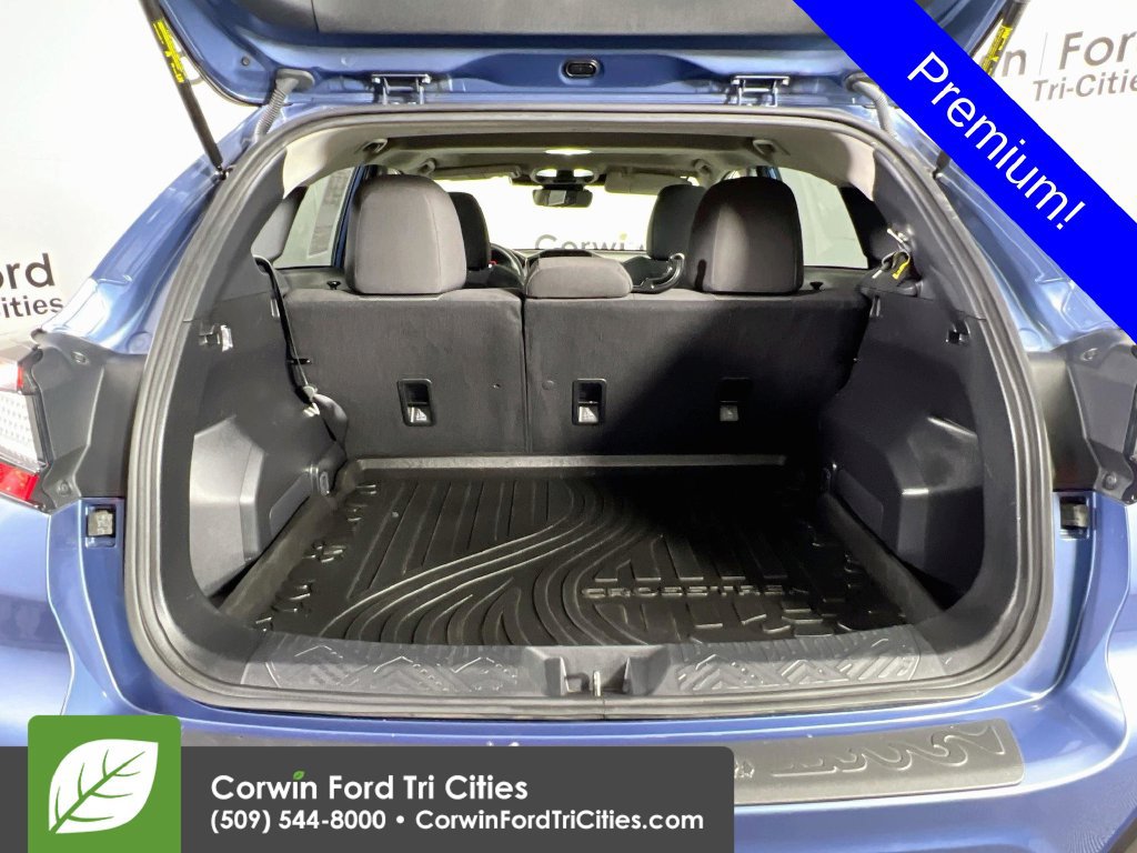 Used 2024 Subaru Crosstrek 2.0i Premium AWD/4WD image 14
