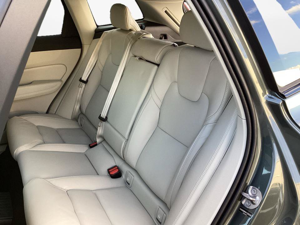 New 2027 Volvo XC60 T8 Ultra AWD/4WD image 12