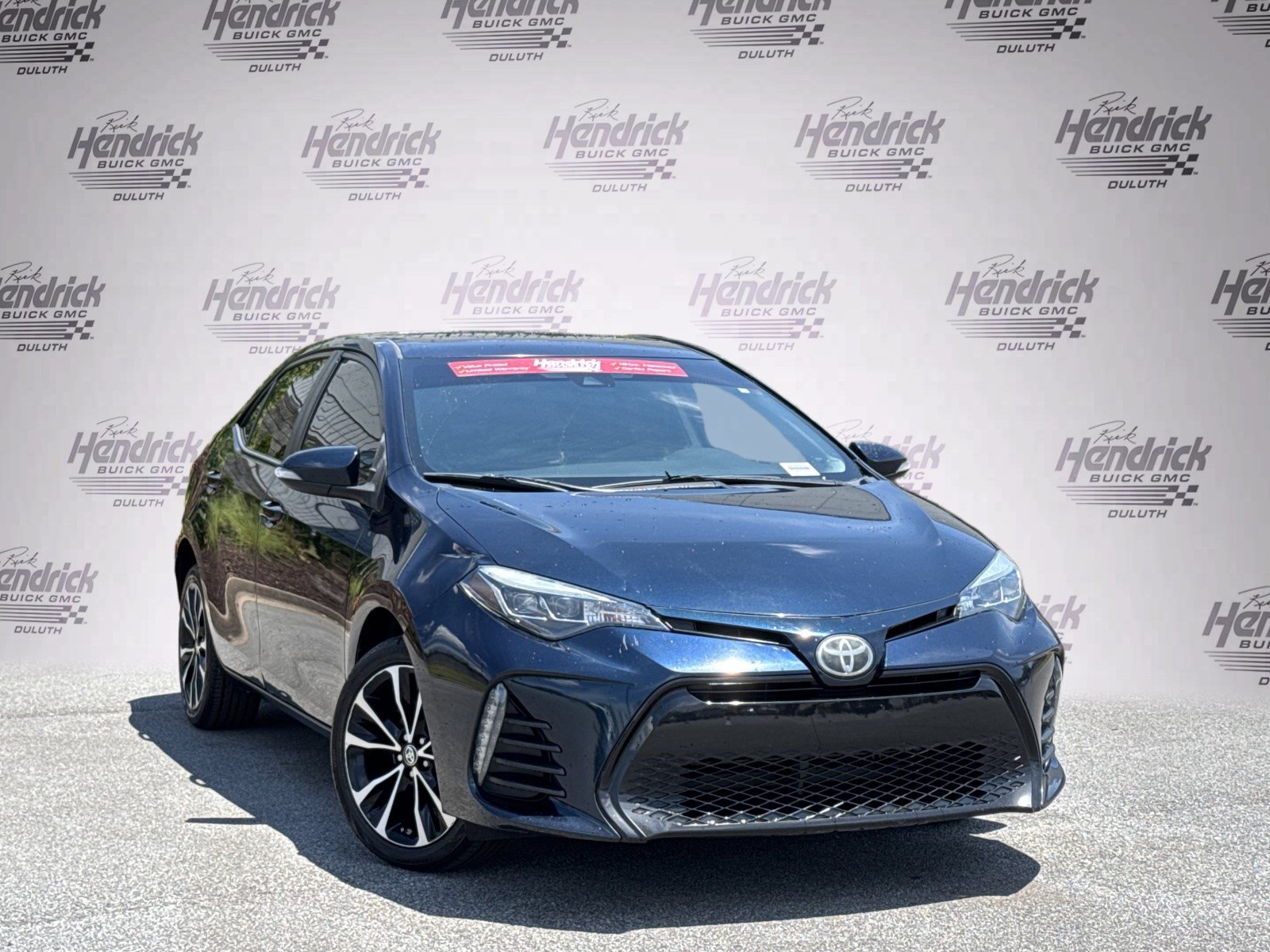 Used 2019 Toyota Corolla SE w/ SE Premium Package FWD image 2