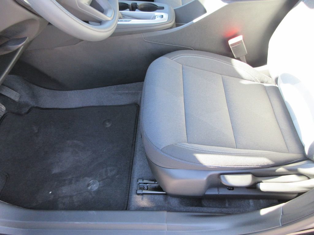 New 2026 Chevrolet Trax LS FWD image 19