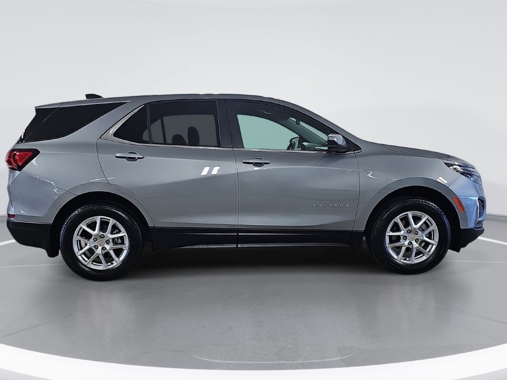 Certified 2024 Chevrolet Equinox LT AWD/4WD image 2
