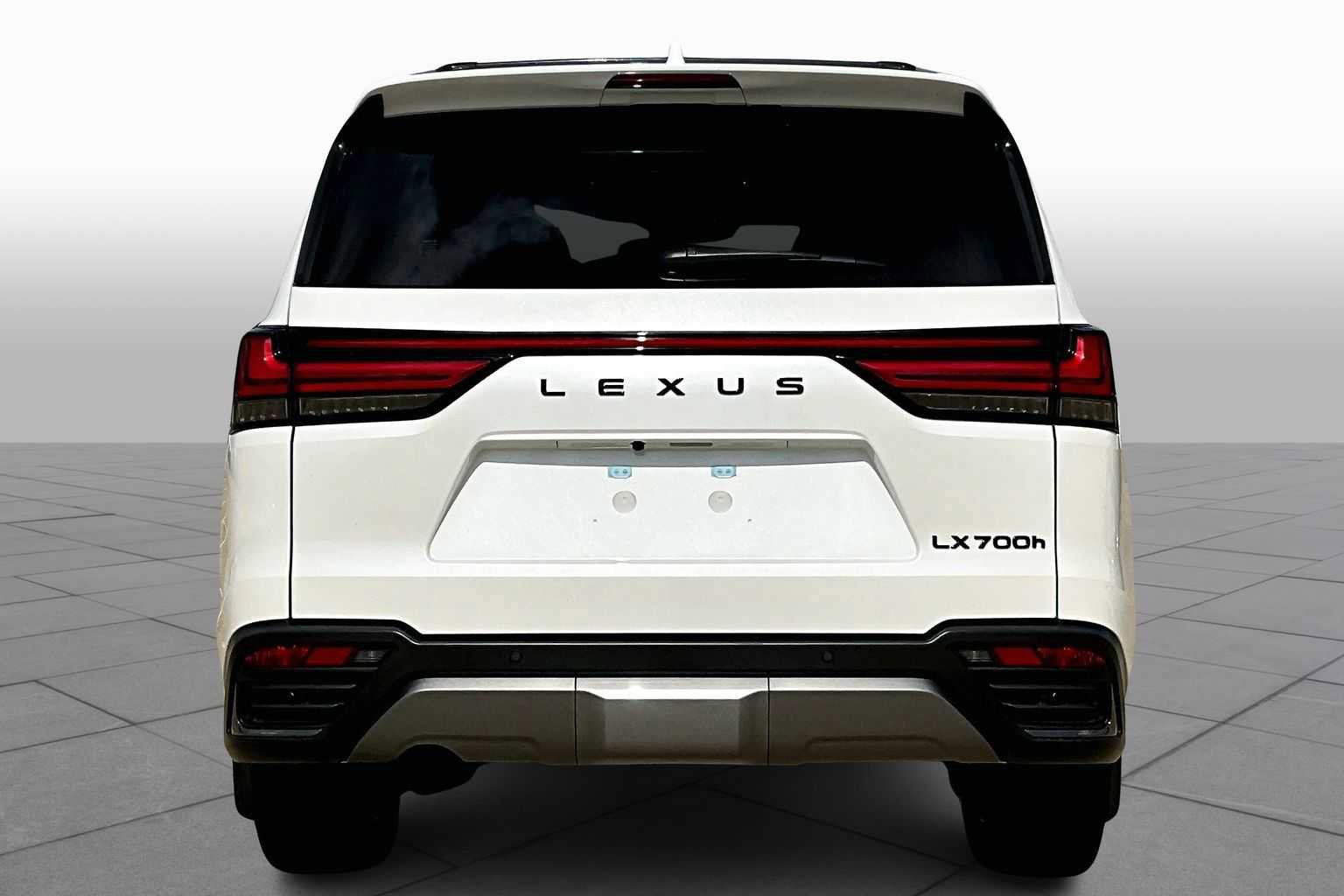 New 2025 Lexus LX 700h Luxury image 4