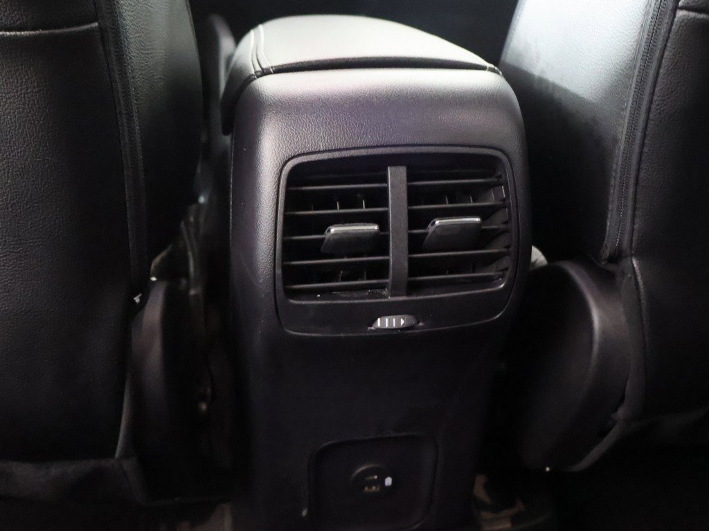 Used 2022 Ford Escape SEL image 45