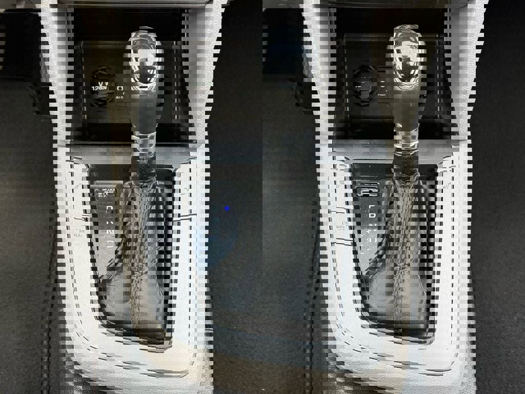 Used 2020 Hyundai Elantra Value Edition w/ Cargo Package (C1) image 26