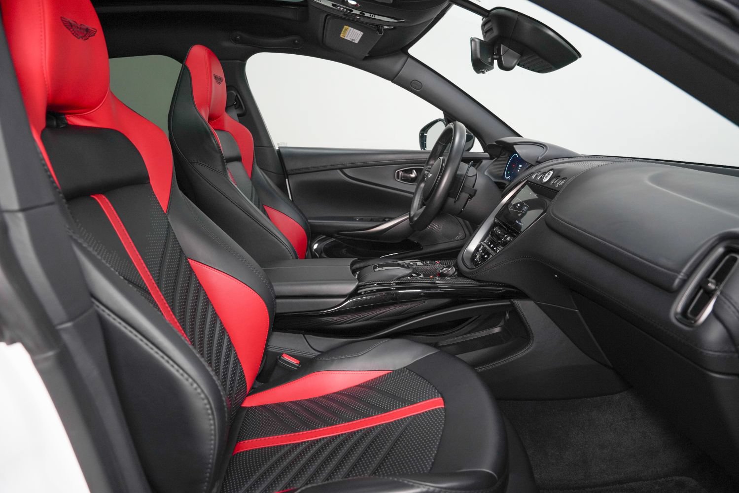 Used 2023 Aston Martin DBX 707 AWD/4WD image 26