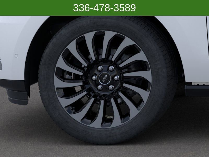 New 2024 Lincoln Navigator L Black Label image 19