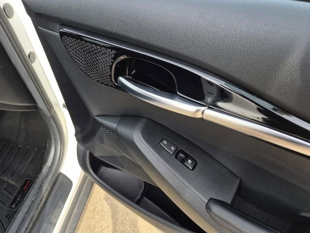 Used 2023 Kia Seltos S w/ Navigation Package image 14