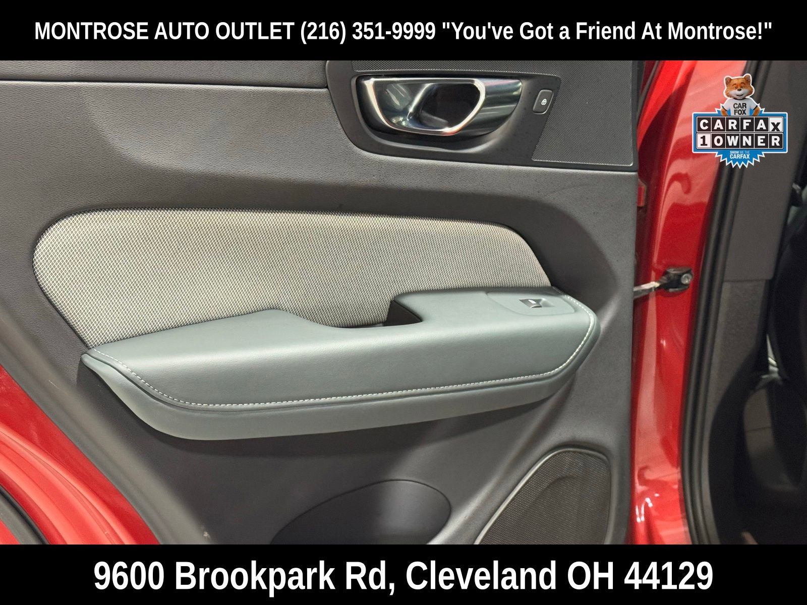 Used 2022 Volvo XC60 T8 R-Design w/ Advanced Package image 37