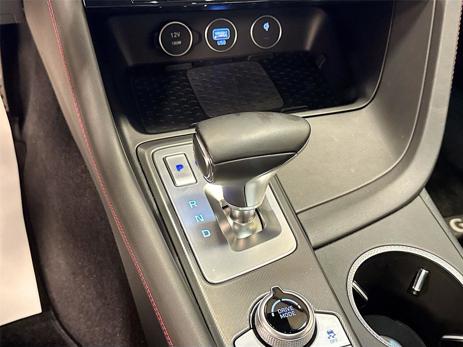 Used 2024 Genesis G70 3.3T Advanced w/ Sport Prestige Package image 17