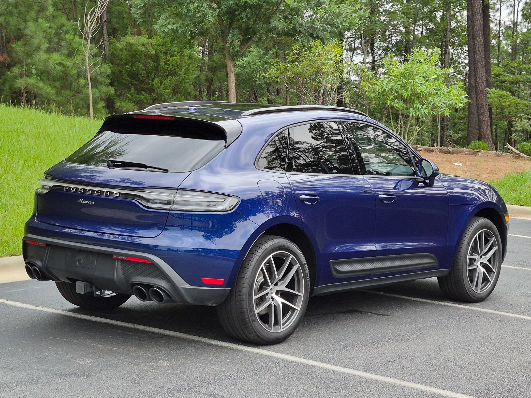 Certified 2026 Porsche Macan AWD/4WD image 30