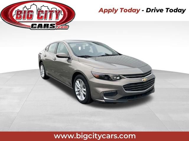 Used 2017 Chevrolet Malibu LT image 1