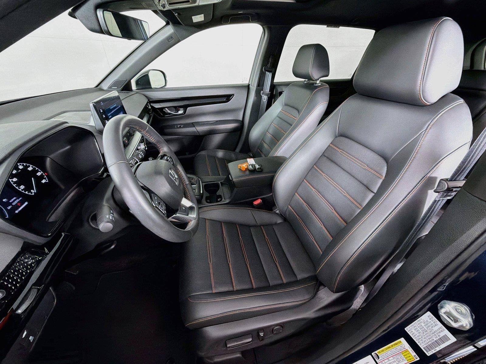 Used 2024 Honda CR-V Sport Touring image 2