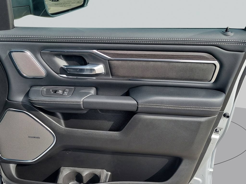 New 2026 RAM 1500 Laramie w/ Night Edition AWD/4WD image 40