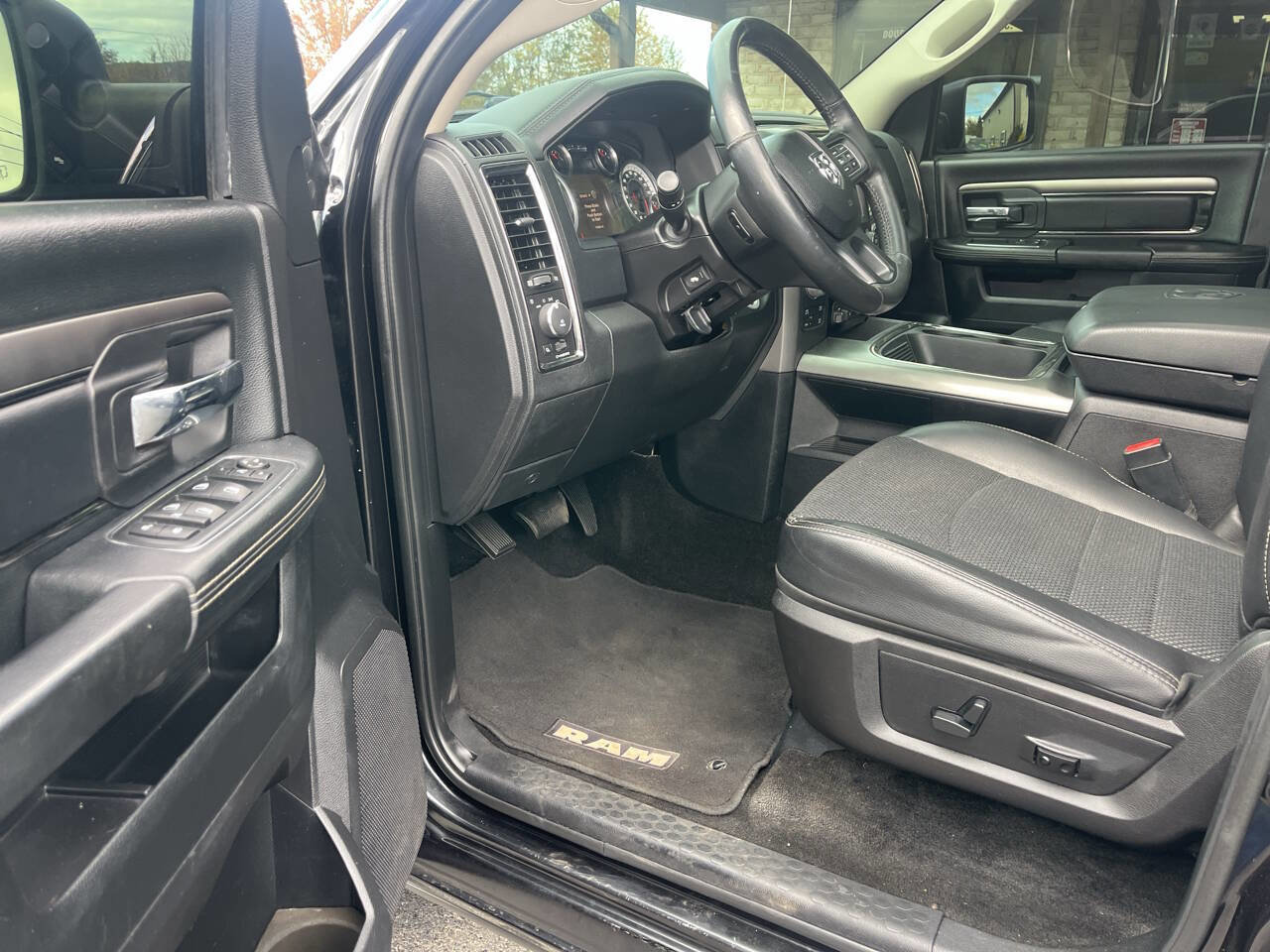 Used 2016 RAM 1500 Sport w/ Black Ram 1500 Sport Group image 18