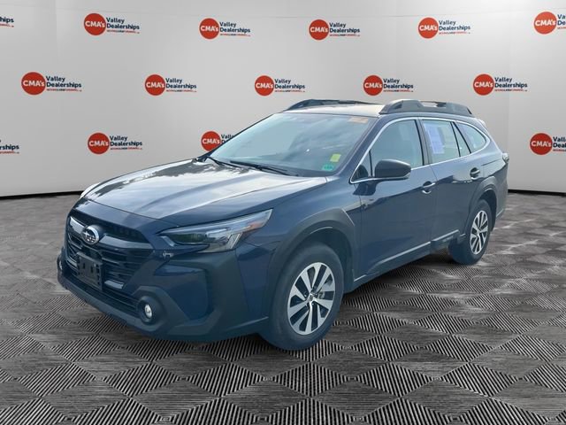 Certified 2025 Subaru Outback AWD/4WD image 3