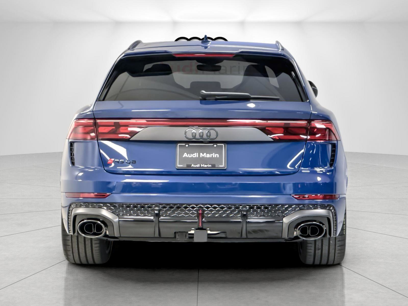 New 2026 Audi RS Q8 performance image 4