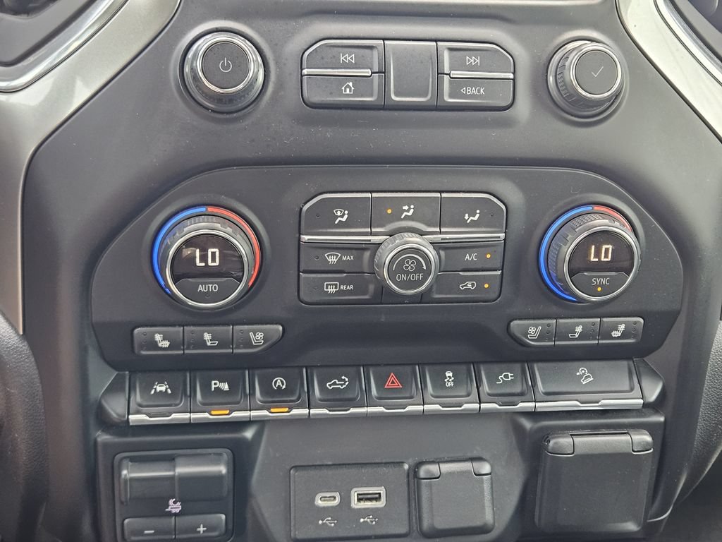 Used 2019 Chevrolet Silverado 1500 LTZ w/ LTZ Texas Edition AWD/4WD image 24