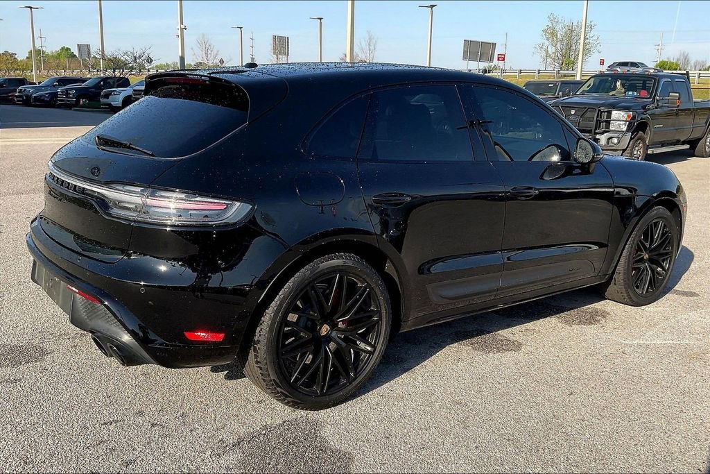 Used 2023 Porsche Macan GTS image 6