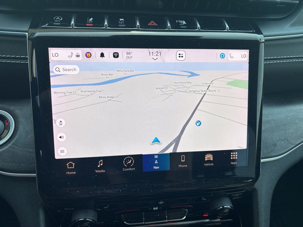 Used 2023 Jeep Grand Cherokee Limited w/ Black Appearance Package image 21