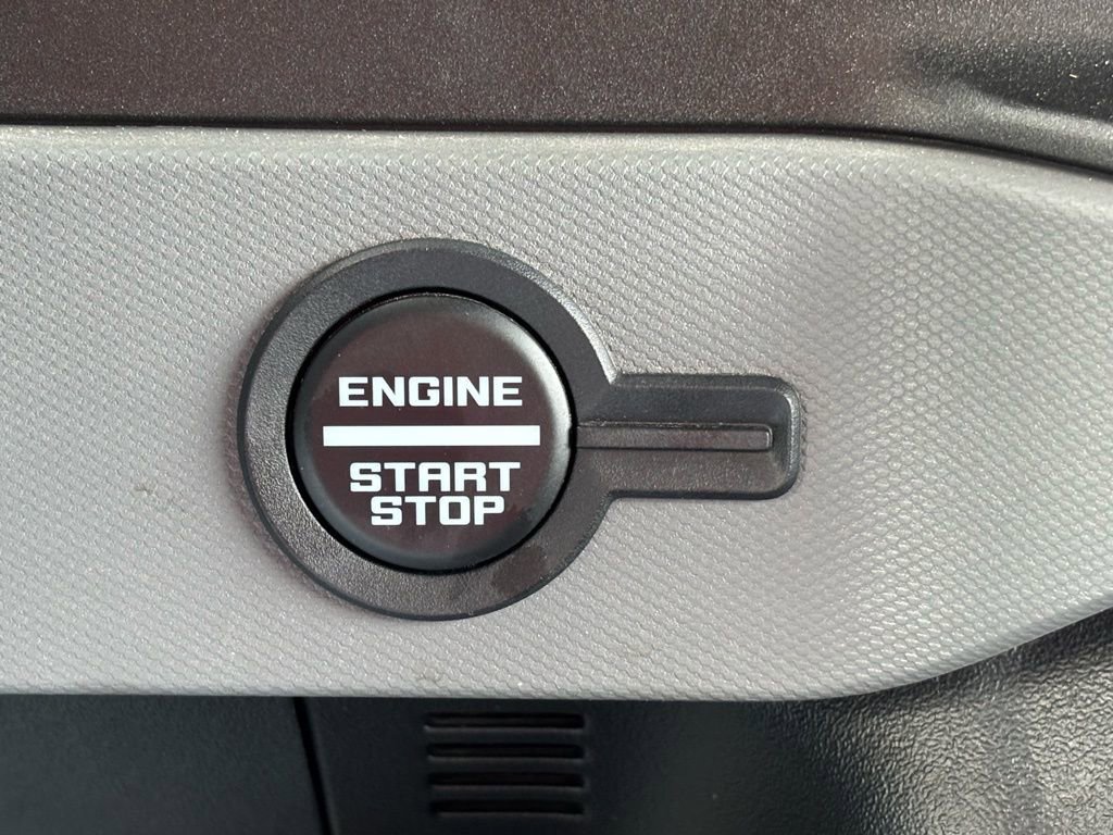 Used 2022 Ford Bronco Black Diamond w/ Sasquatch Package image 22