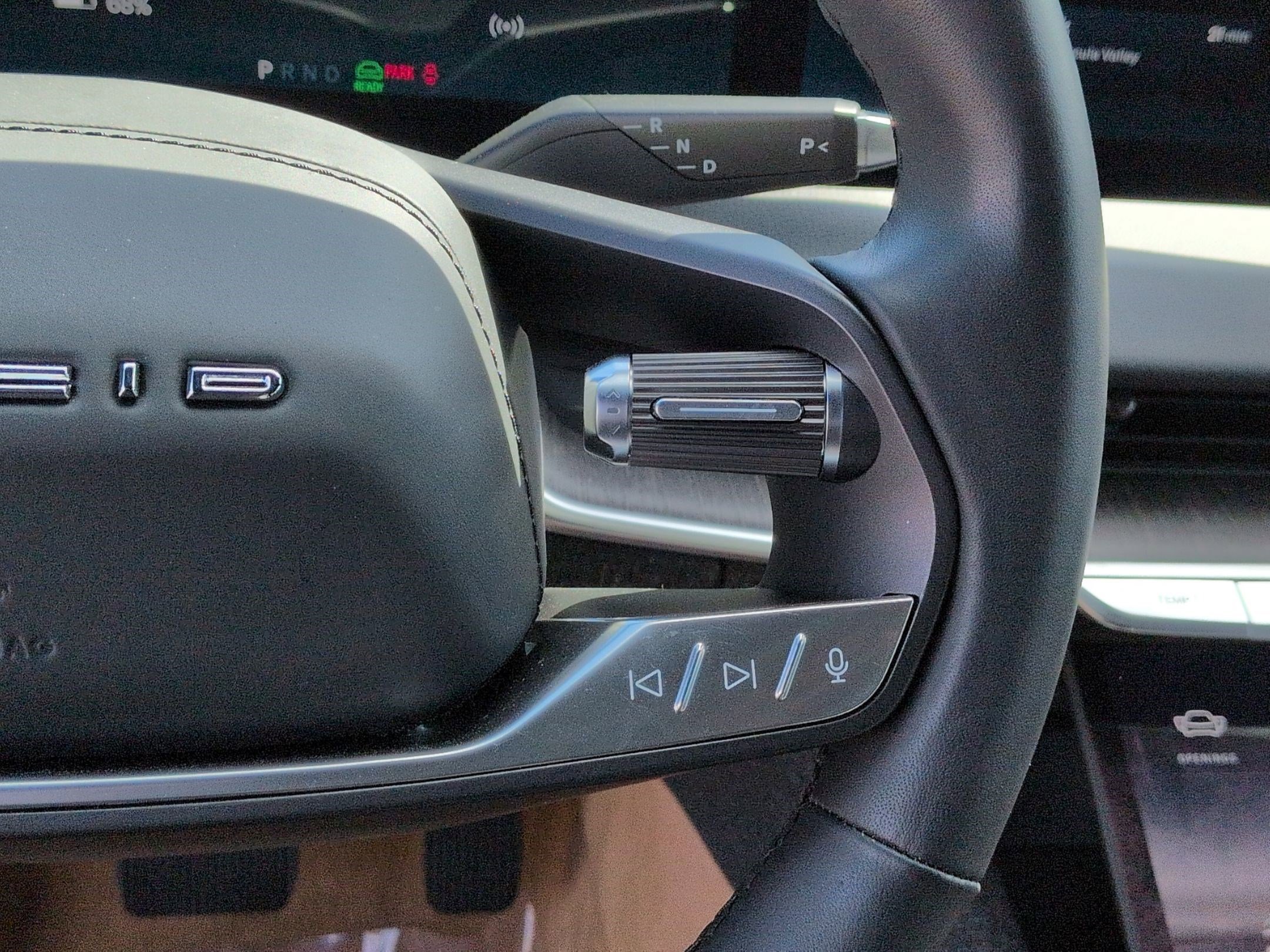 Used 2024 Lucid Air Touring image 20