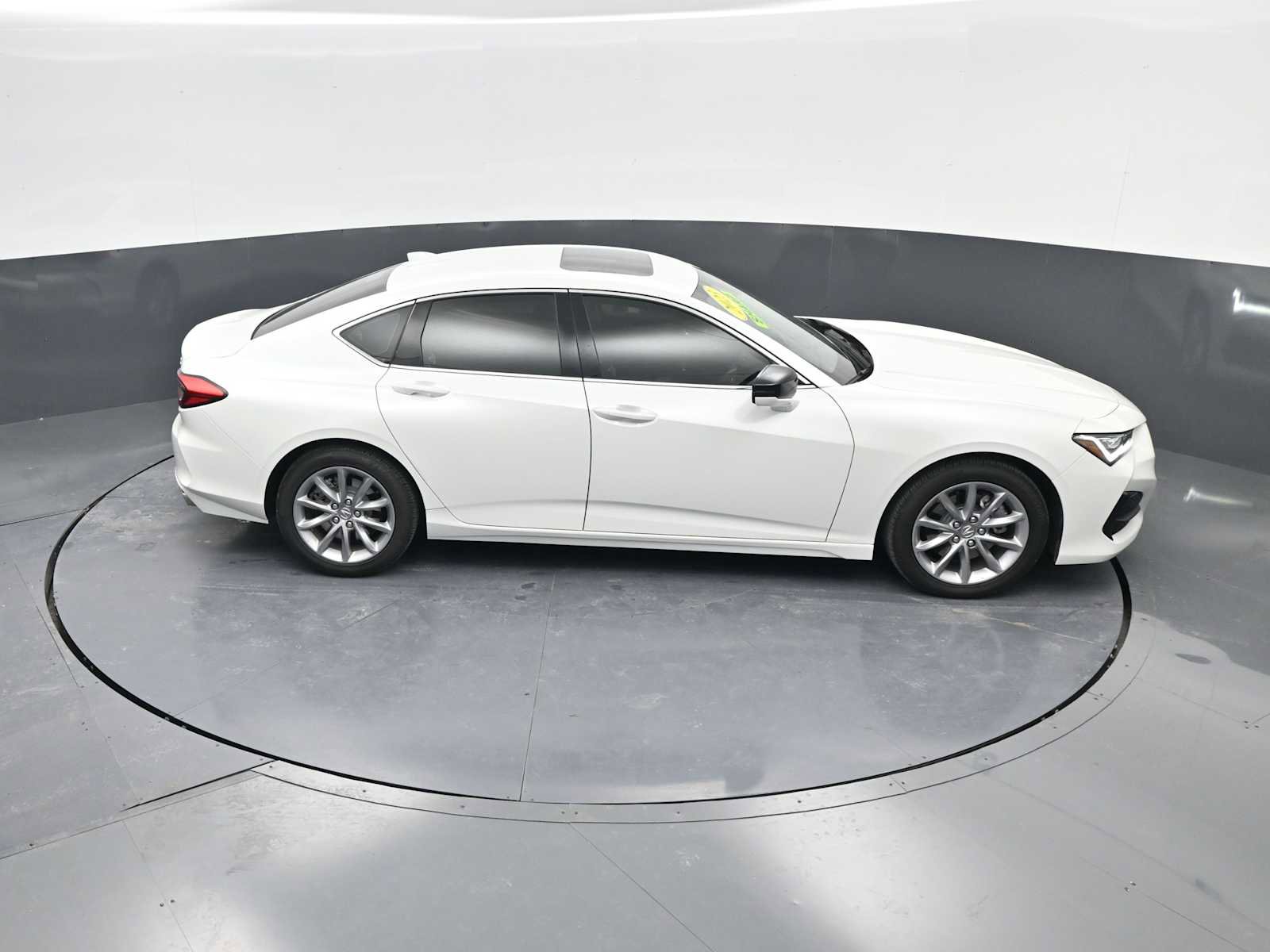 Used 2023 Acura TLX image 26