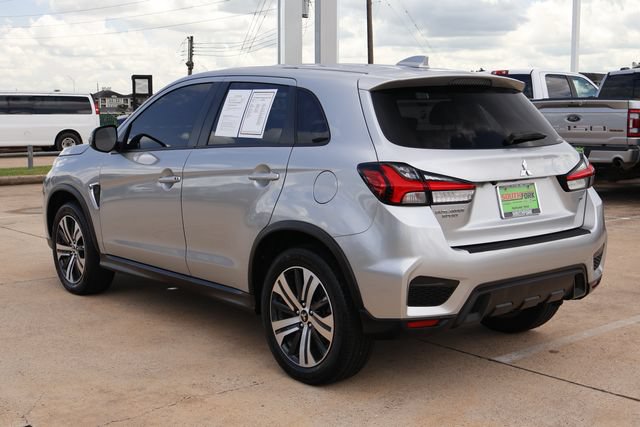 Used 2023 Mitsubishi Outlander Sport SE AWD/4WD image 4
