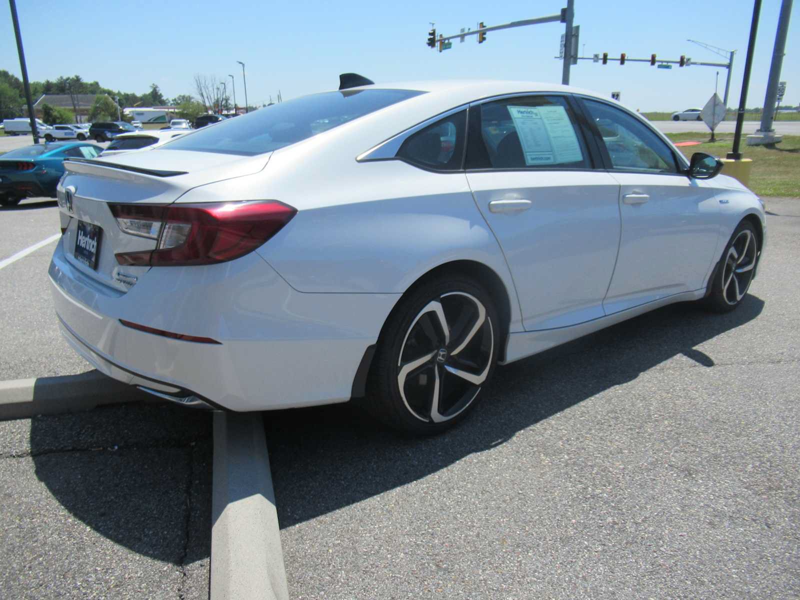 Used 2022 Honda Accord Sport image 5