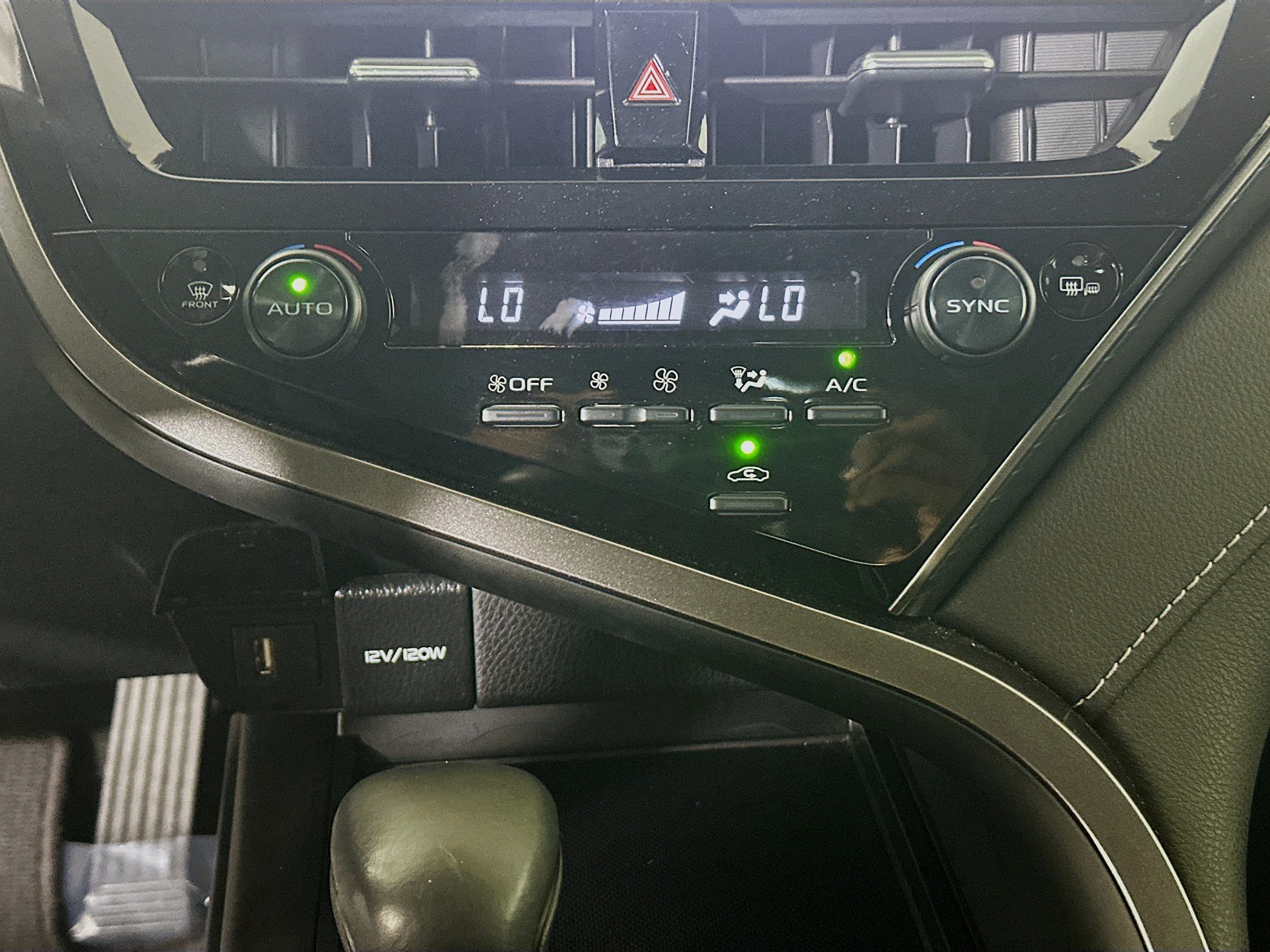 Certified 2023 Toyota Camry SE w/ Convenience Package FWD image 23