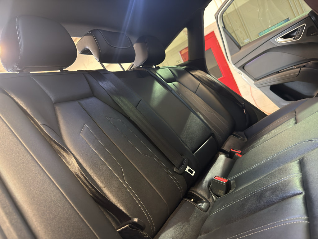 Used 2022 Audi Q4 e-tron Premium Plus AWD/4WD image 28