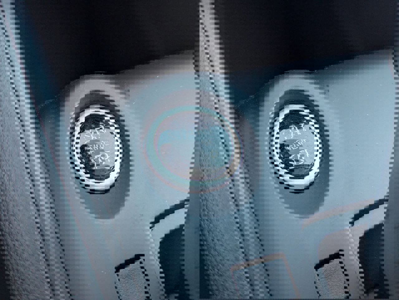 New 2025 Nissan Kicks Play S image 16