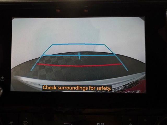 Used 2025 Toyota Highlander XLE image 27