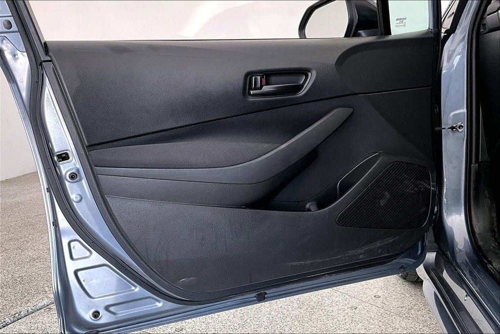 Used 2024 Toyota Corolla LE image 21