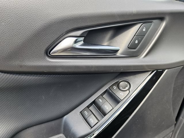 New 2026 Chevrolet Equinox LT w/ Safety and Technology Package FWD image 15