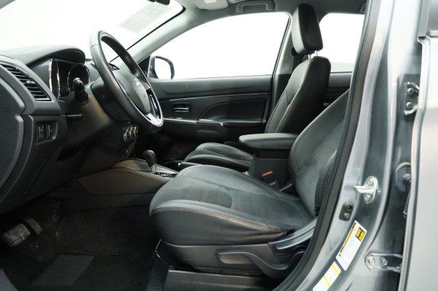Used 2022 Mitsubishi Outlander Sport SE FWD image 7