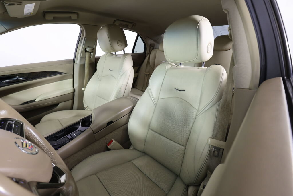Used 2014 Cadillac CTS Luxury RWD image 11