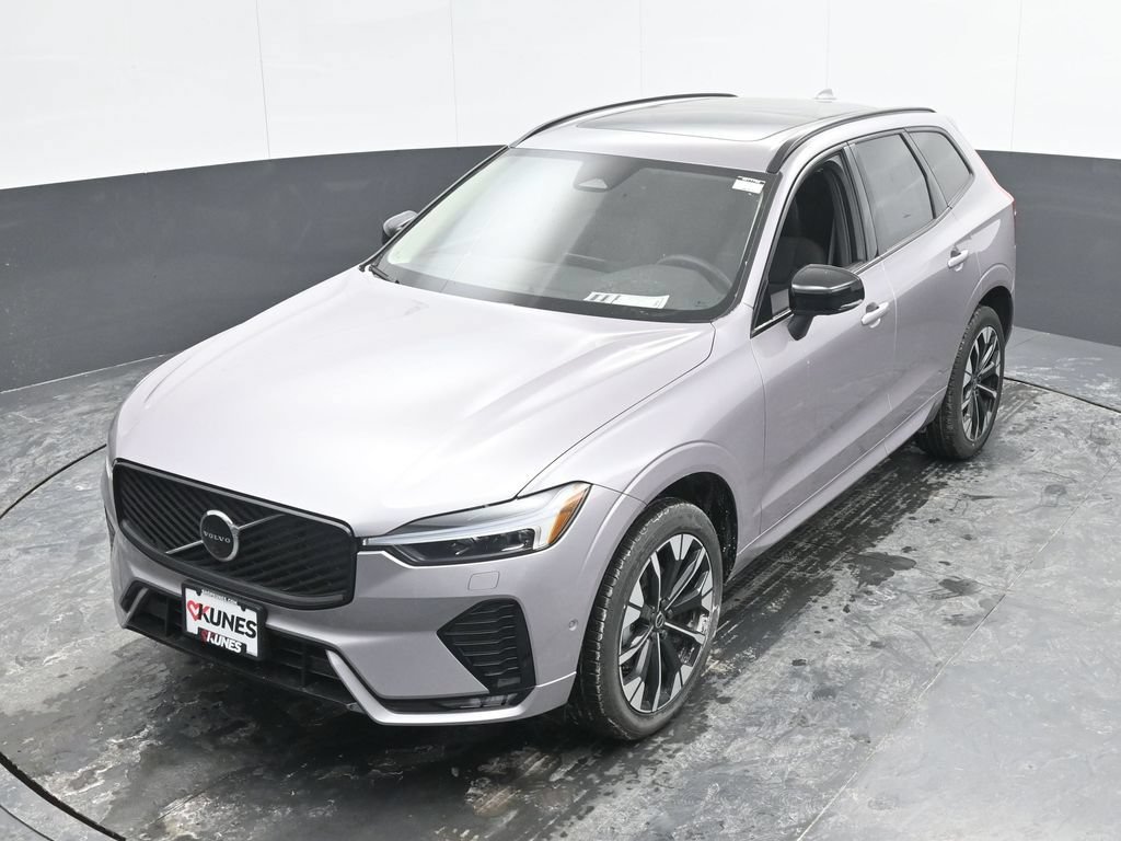 New 2026 Volvo XC60 B5 Plus w/ Protection Package Premier AWD/4WD image 33