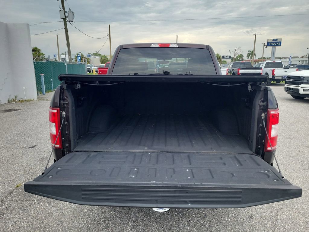Used 2018 Ford F150 XLT w/ Equipment Group 302A Luxury RWD image 9