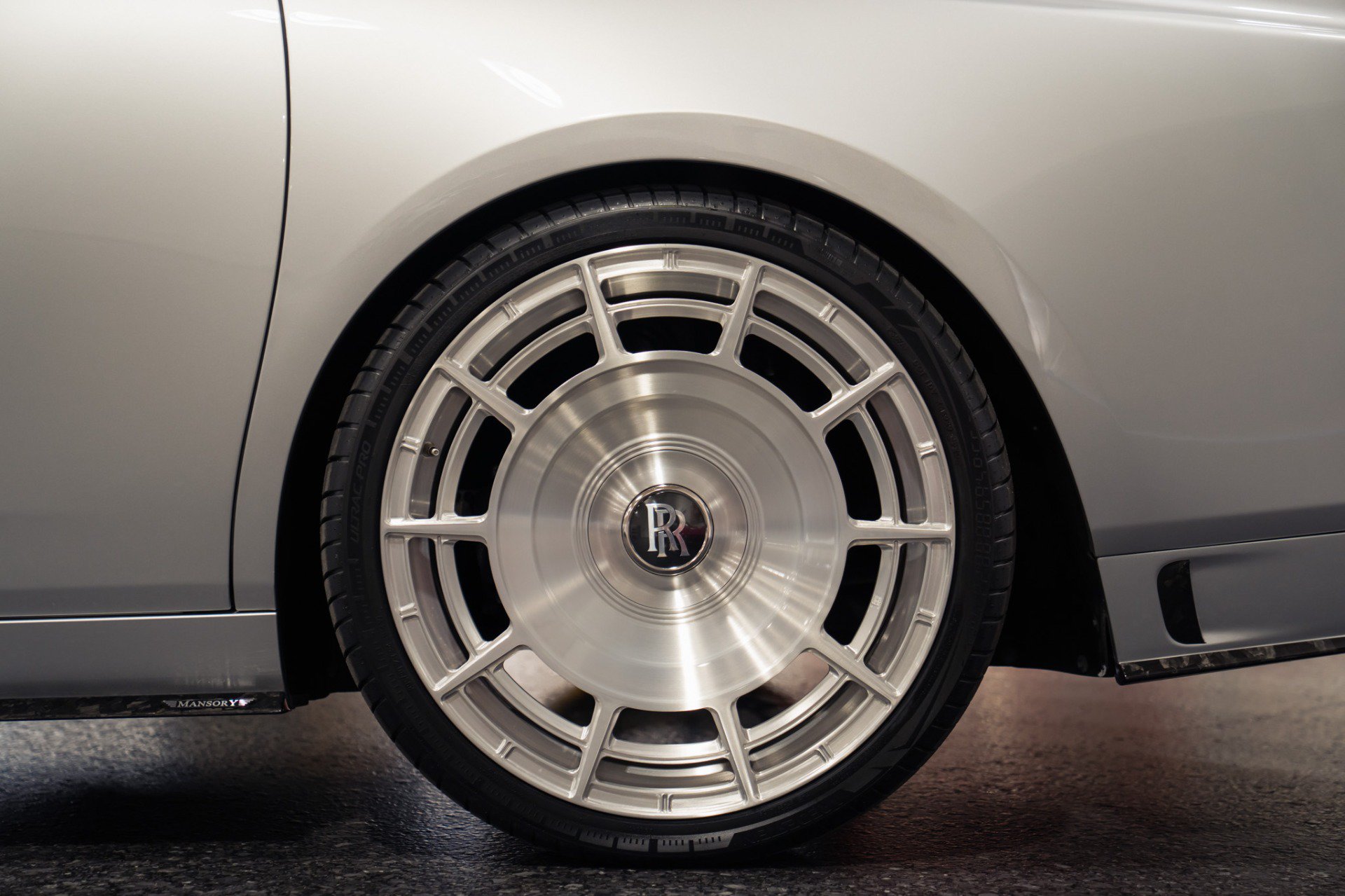 Used 2020 Rolls-Royce Phantom Sedan RWD image 26