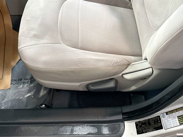 Used 2009 Kia Spectra LX FWD image 18