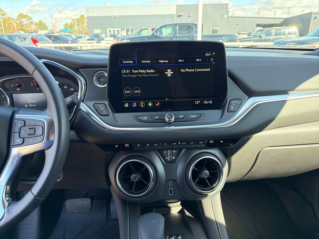 Certified 2024 Chevrolet Blazer LT w/ Convenience Package image 22