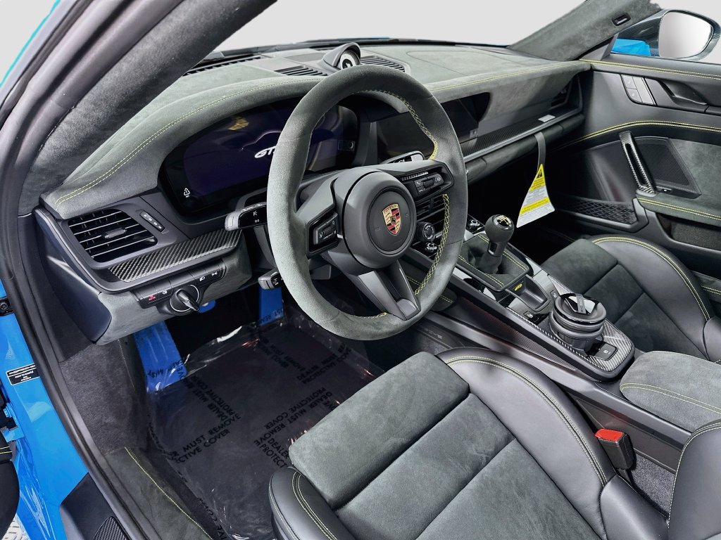 New 2026 Porsche 911 GT3 RWD image 4