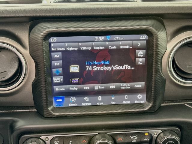 Used 2023 Jeep Wrangler Unlimited Rubicon 4xe w/ Cold Weather Group AWD/4WD image 13