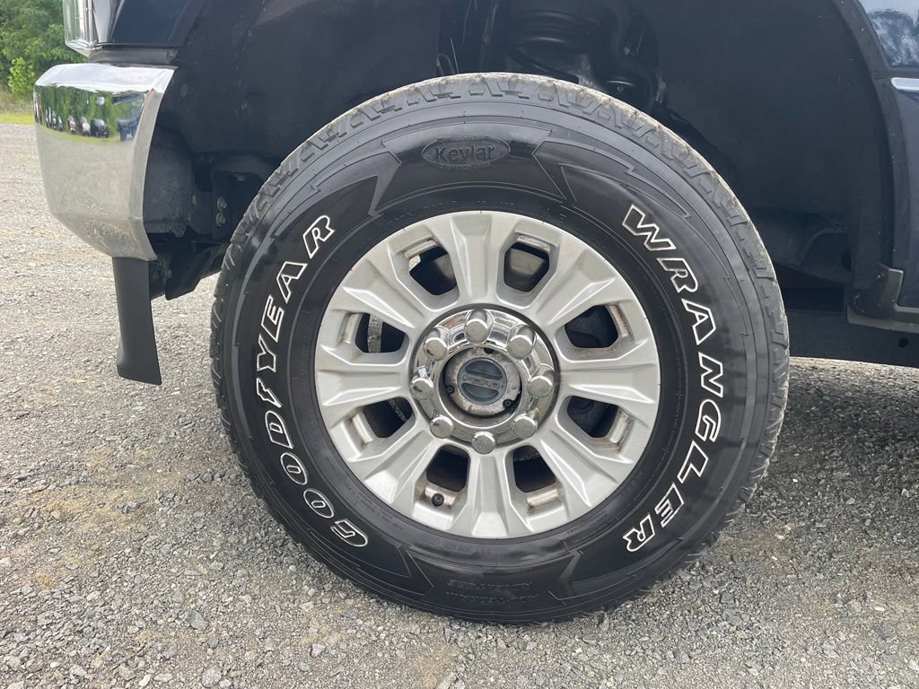 Used 2022 Ford F250 XL w/ STX Appearance Package AWD/4WD image 18
